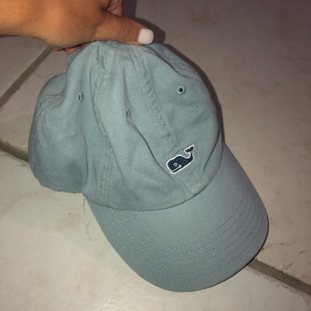 Vineyard vines hat